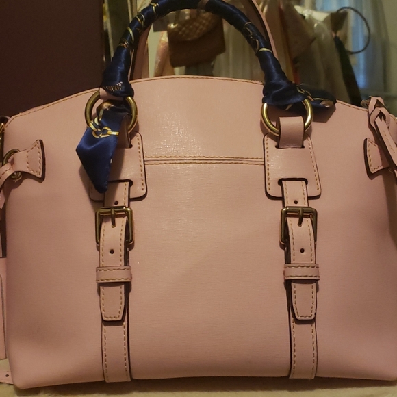 Dooney & Bourke - Picture 3 of 13